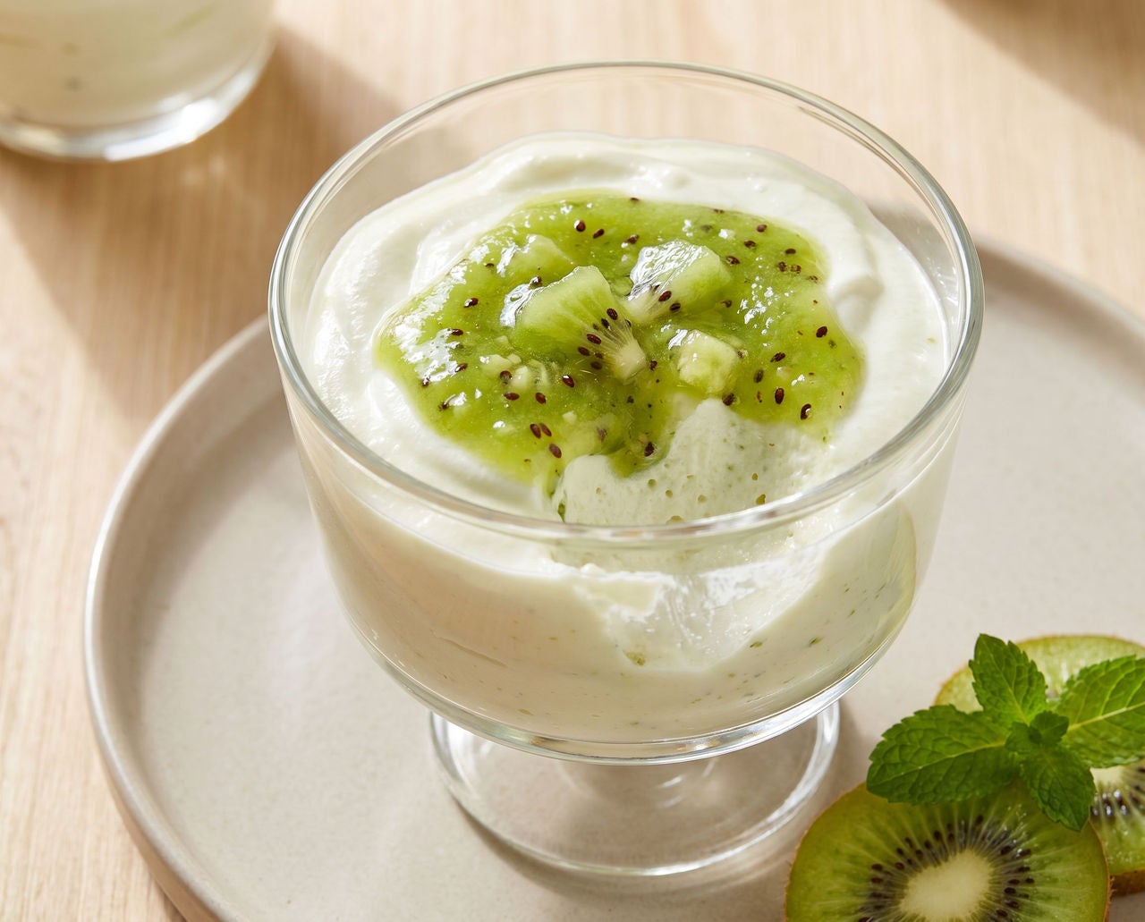  Kiwi yoghurt mousse