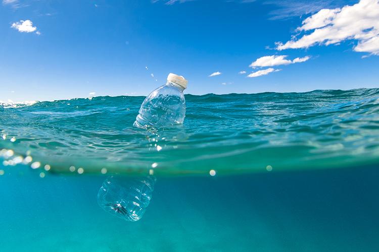 Plastic waste Ocean