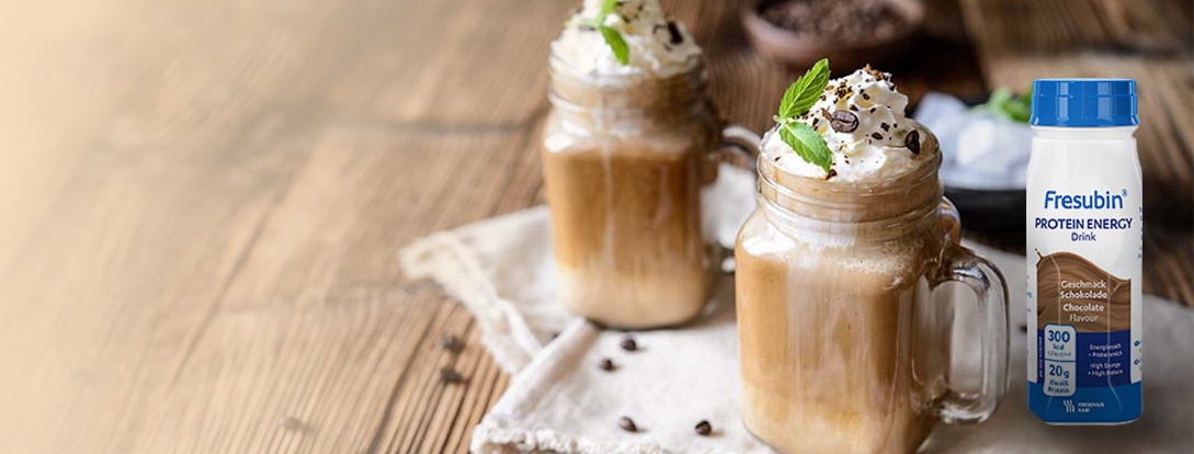 Eisschokolade mit Espresso angemischt mit dem Fresubin Protein Energy Drink schokoladen Geschmack