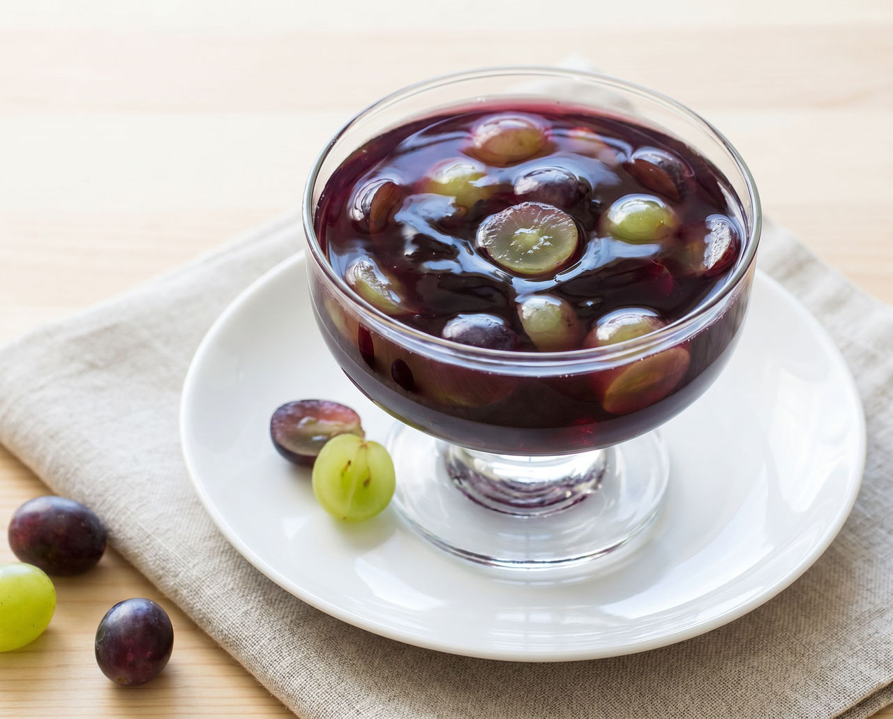 Jelly with cassis