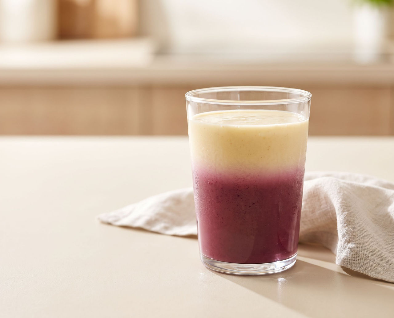  Mixed berries and banana shake