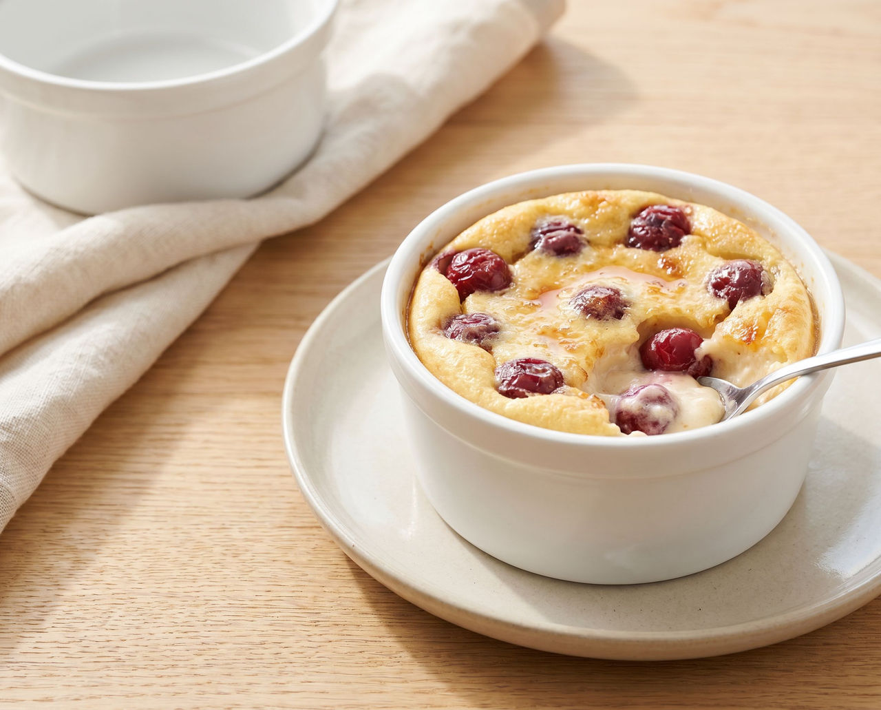 Omelette with sour cherries