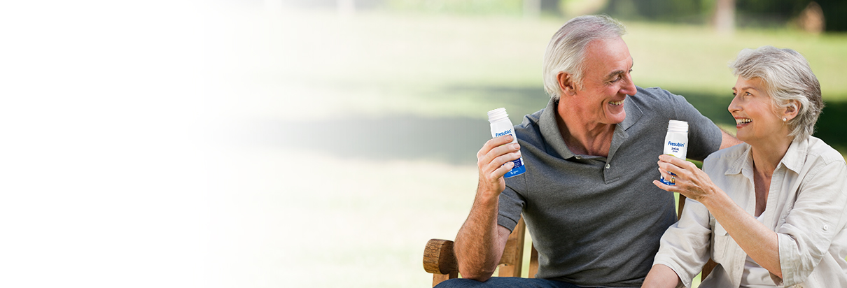 senjorai parke geria Fresubin gėrimus