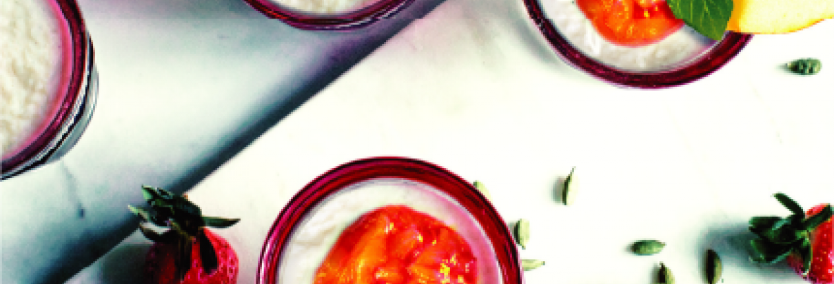 Rice pudding with fruit puree