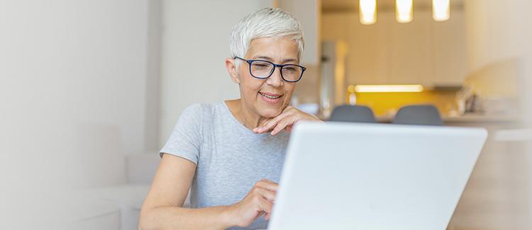 woman working on laptop