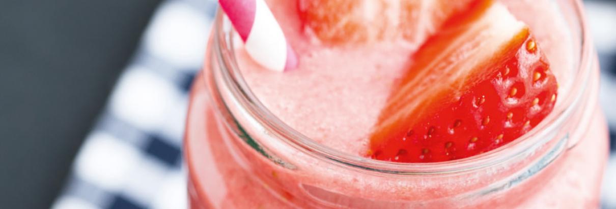 Strawberry lemon shake